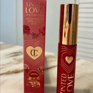 Charlotte Tilbury Tinted Love in Love Chain Lip AND Cheek Tint